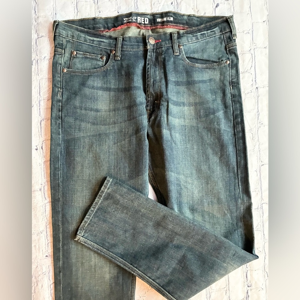 WRANGLER mens size 36x32 jeans